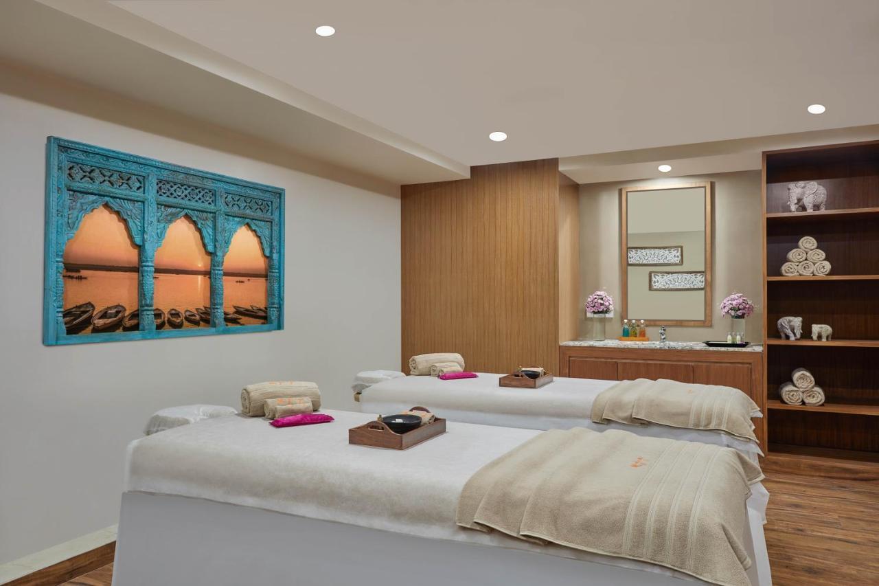 Doubletree By Hilton Varanasi Luaran gambar