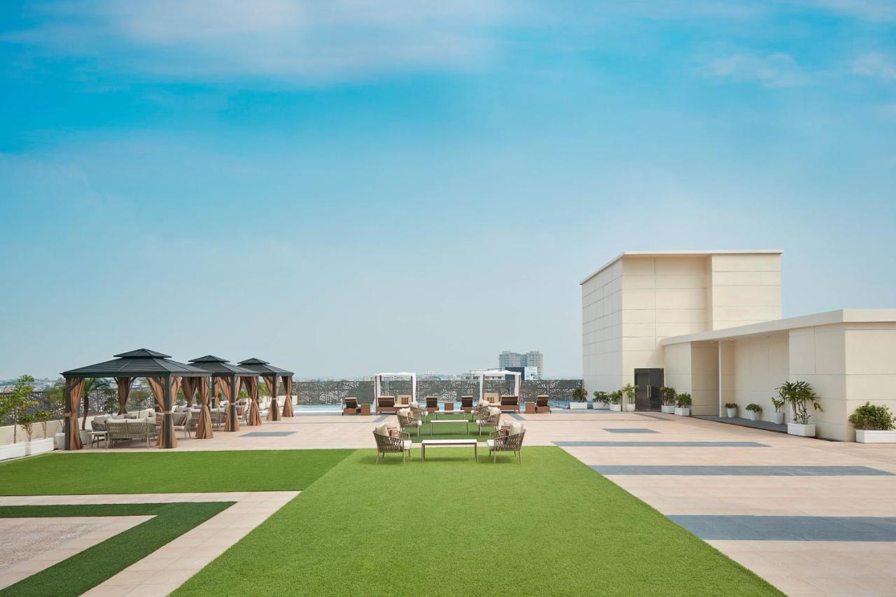 Doubletree By Hilton Varanasi Luaran gambar