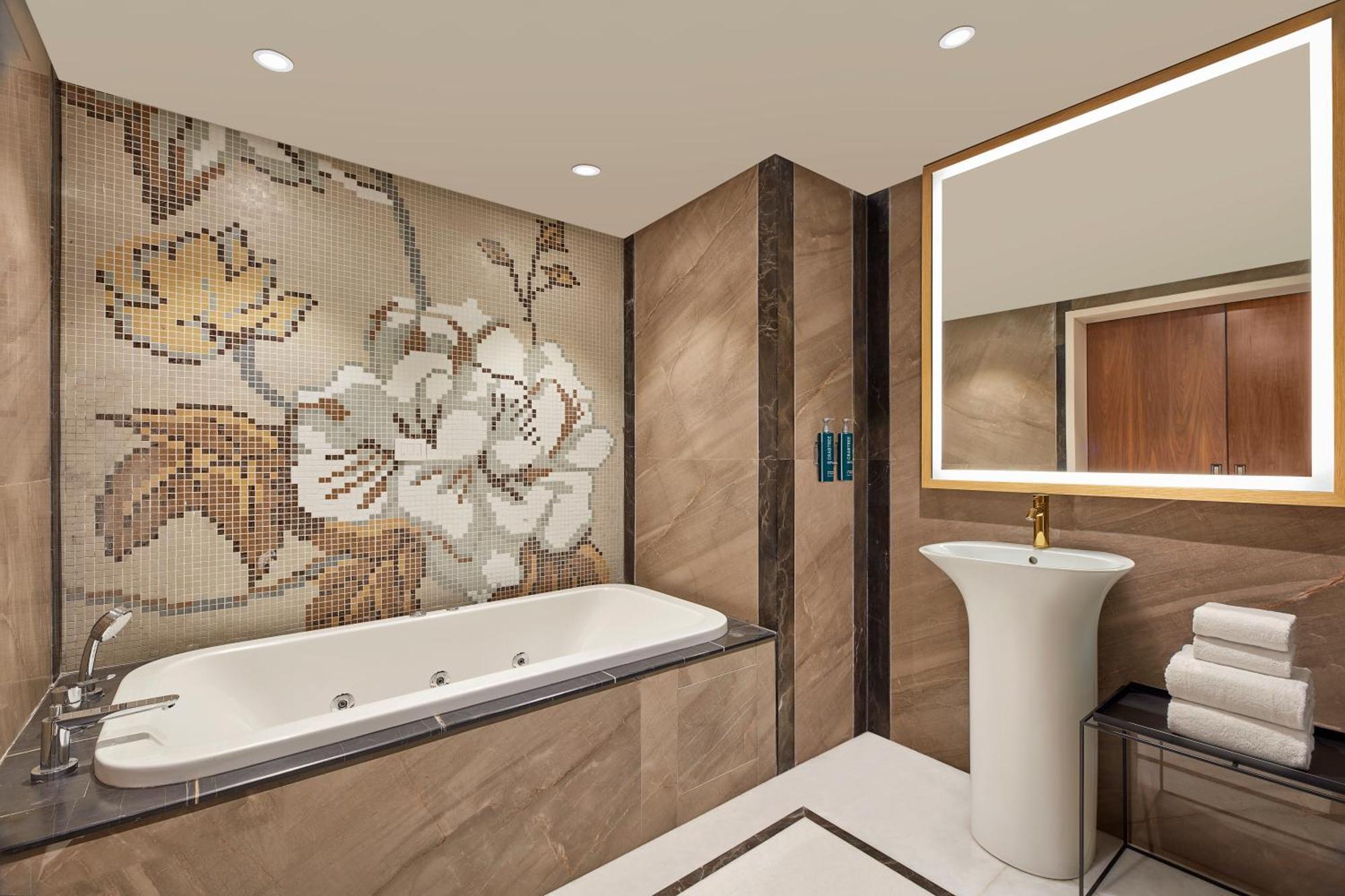 Doubletree By Hilton Varanasi Luaran gambar